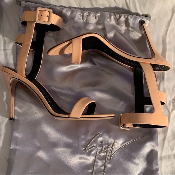 AUTHENTIC Giuseppe Zanotti heels - Picture 8 of 8